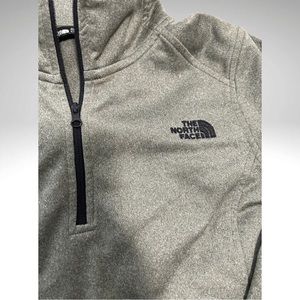 The North Face Women’s Quarter Zip